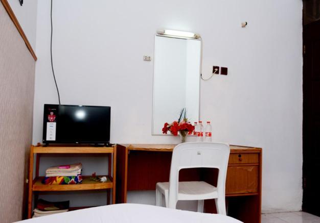 Fortuna Guest House Yogyakarta Exterior foto